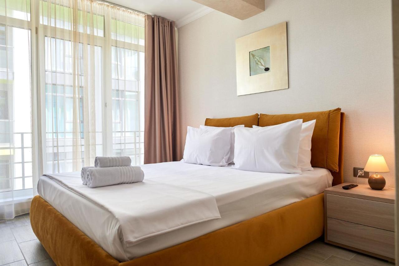 Berlin Luxury Apartment Spa N Pool Beach Resort Неводарі Екстер'єр фото
