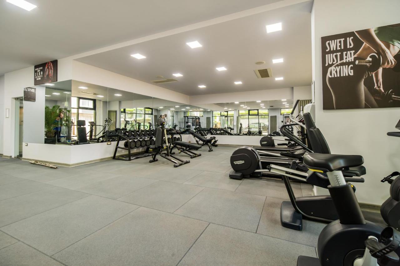 Berlin Luxury Apartment Spa N Pool Beach Resort Неводарі Екстер'єр фото
